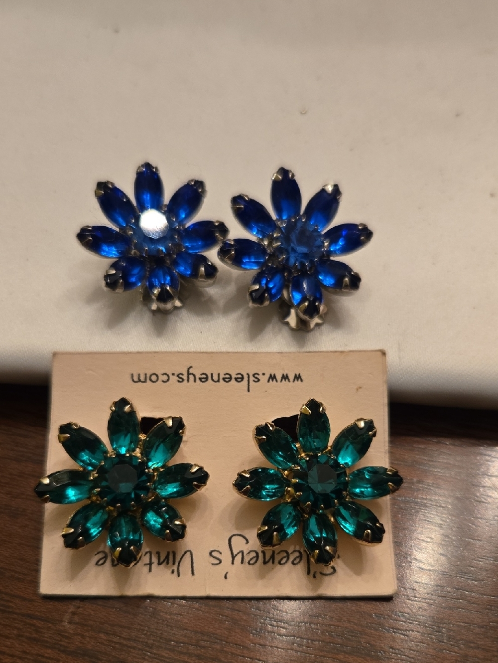 Weiss Clip-on Earrings